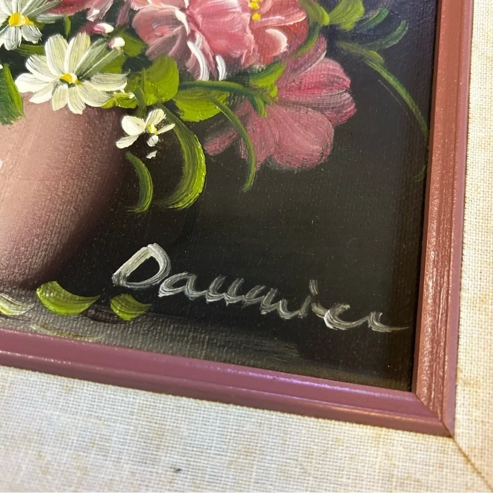 Floral Painting in Gold Frame Vintage oil painting